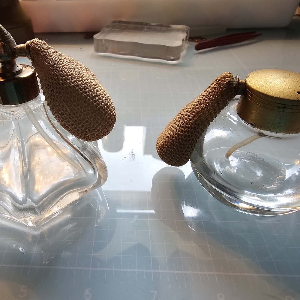 Atomizer- vintage perfume